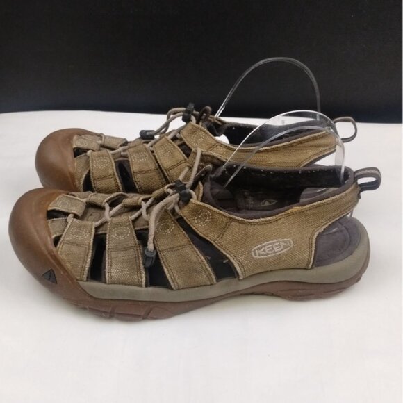 Sandals_&_Flip_Flops